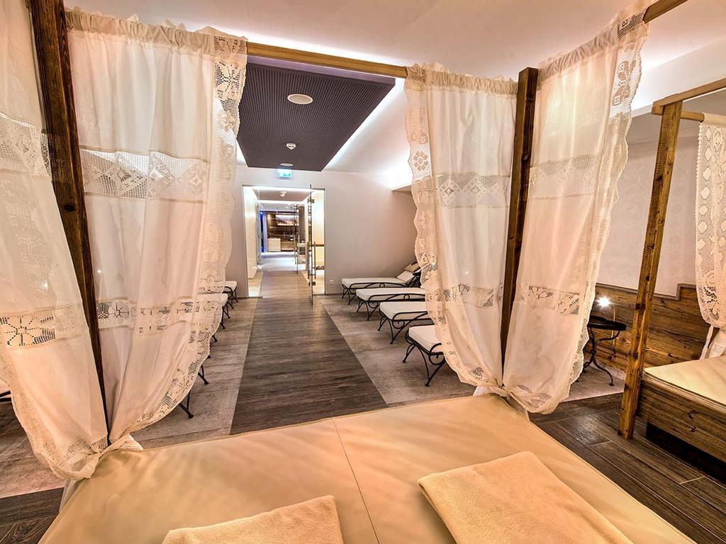 Hotel Universo Серфаус Экстерьер фото