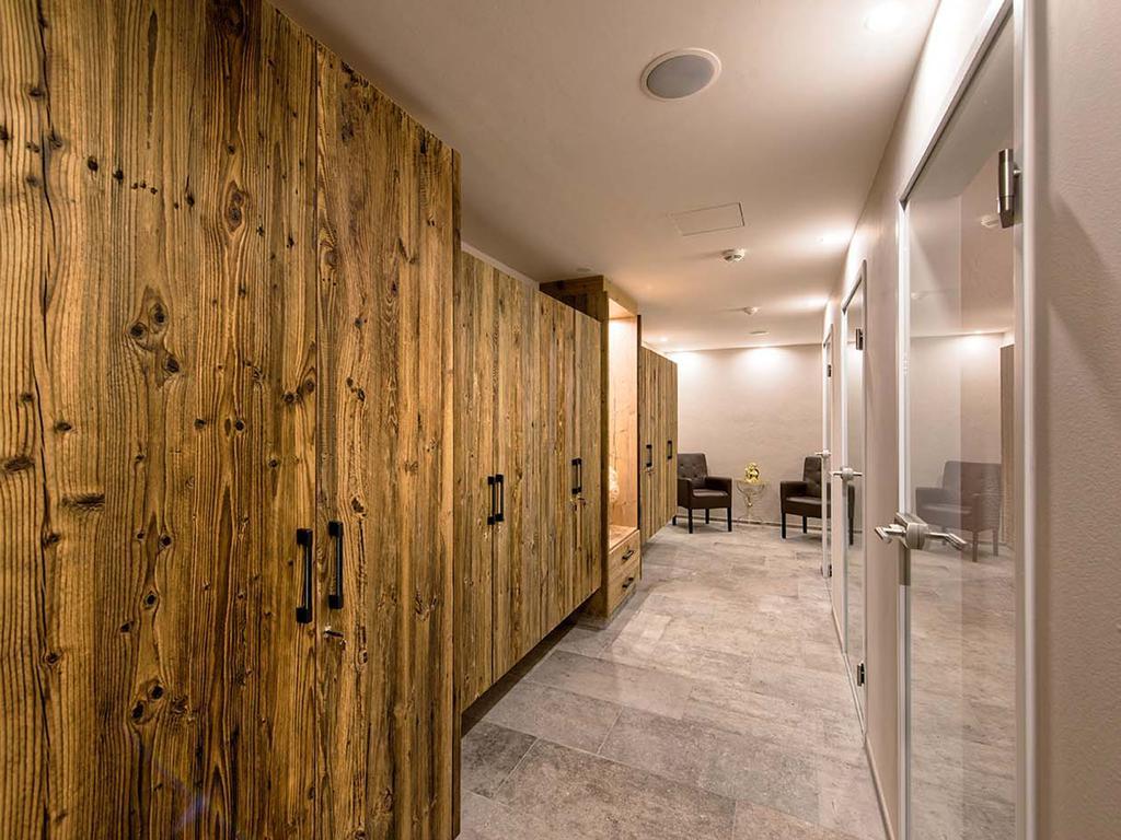 Hotel Universo Серфаус Экстерьер фото