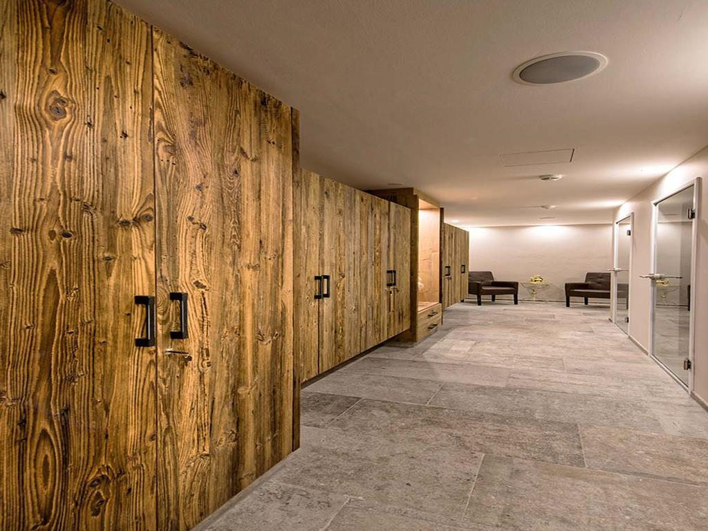 Hotel Universo Серфаус Экстерьер фото