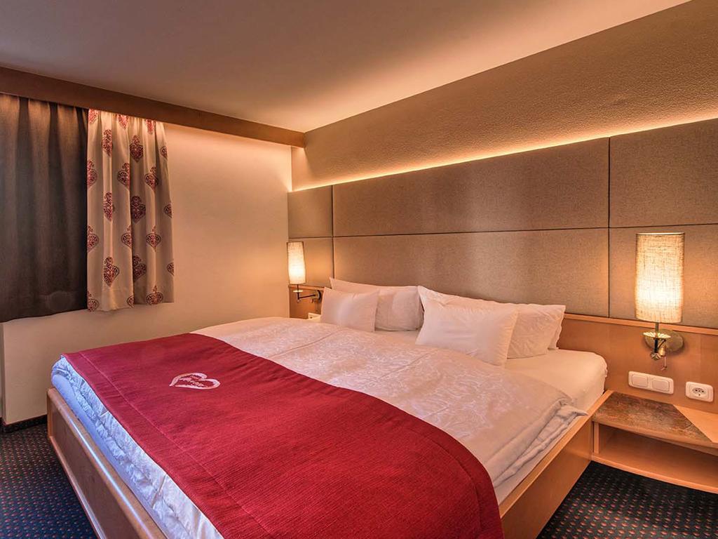 Hotel Universo Серфаус Номер фото