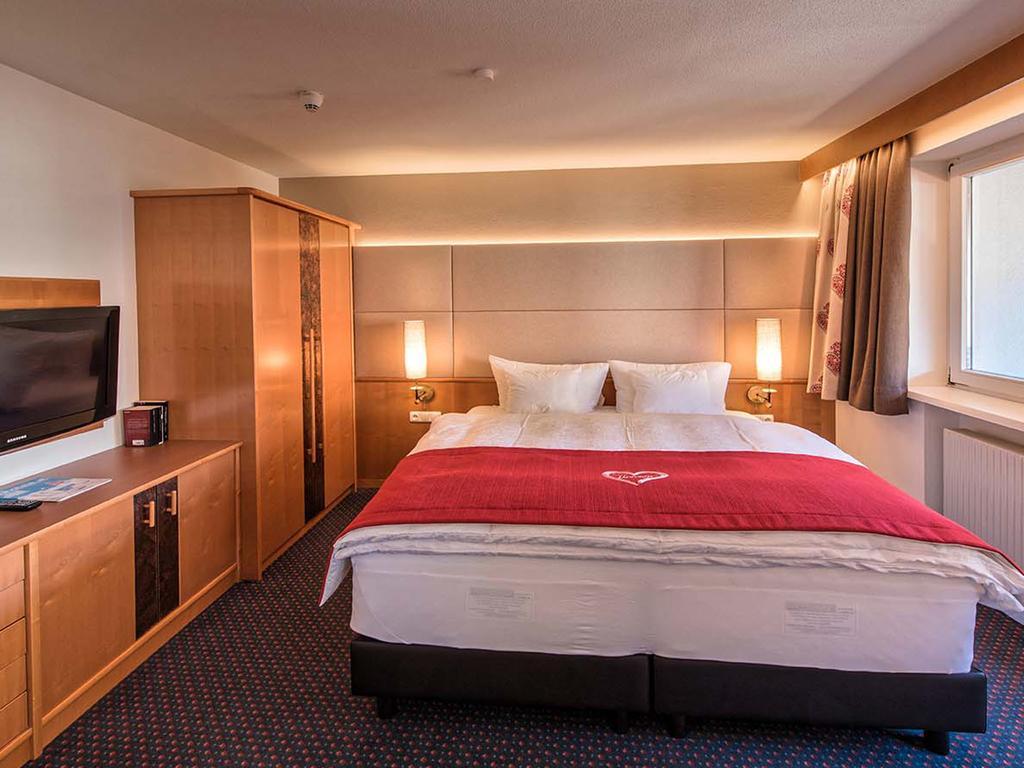 Hotel Universo Серфаус Номер фото